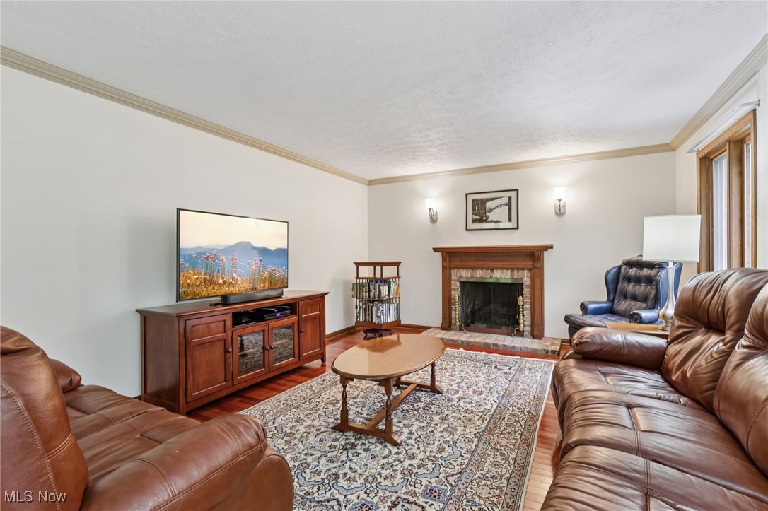 11574 Winterberry Lane Chardon OH 44024