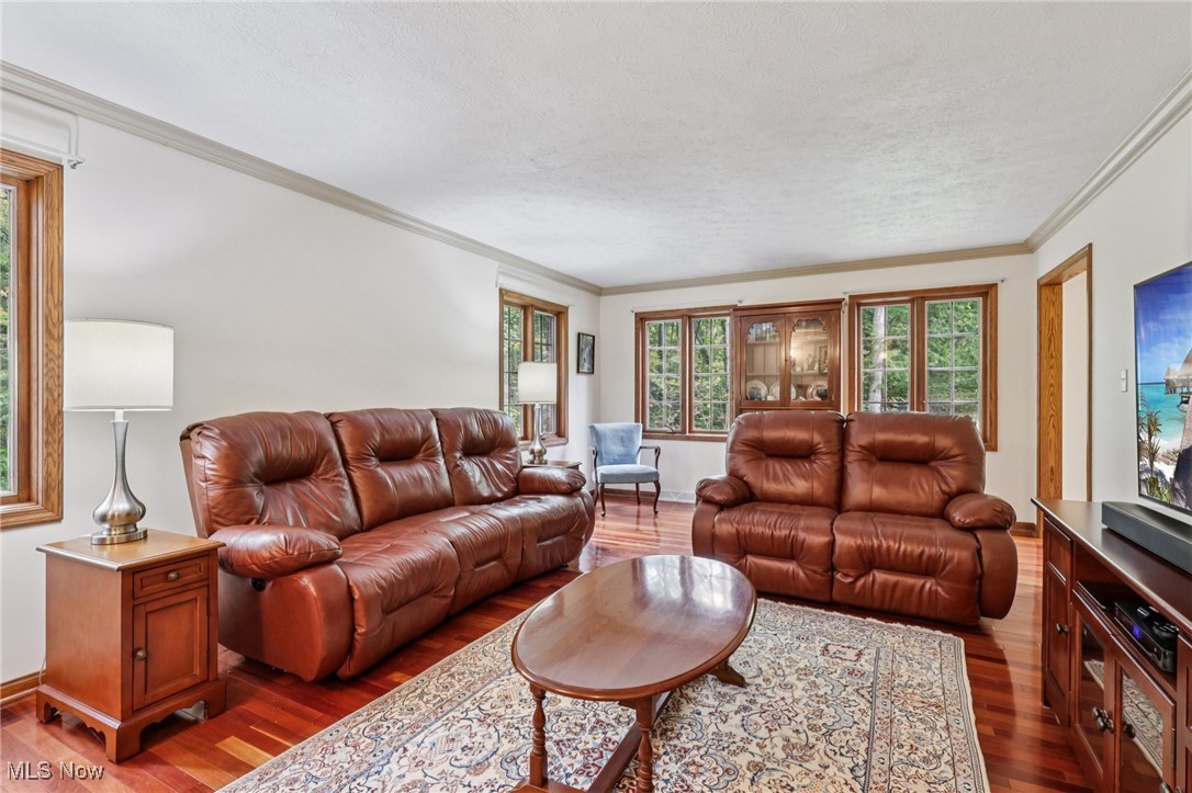 11574 Winterberry Lane Chardon OH 44024