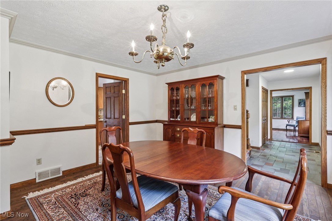 11574 Winterberry Lane Chardon OH 44024