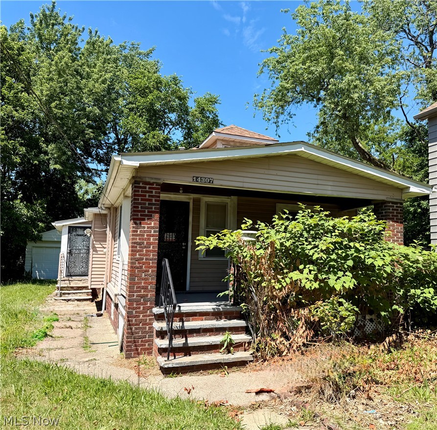 14307 Darley Avenue Cleveland OH 44110