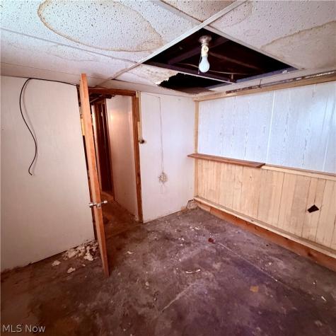 14307 Darley Avenue Cleveland OH 44110