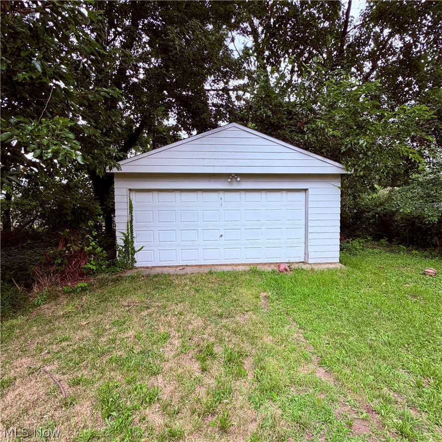 14307 Darley Avenue Cleveland OH 44110