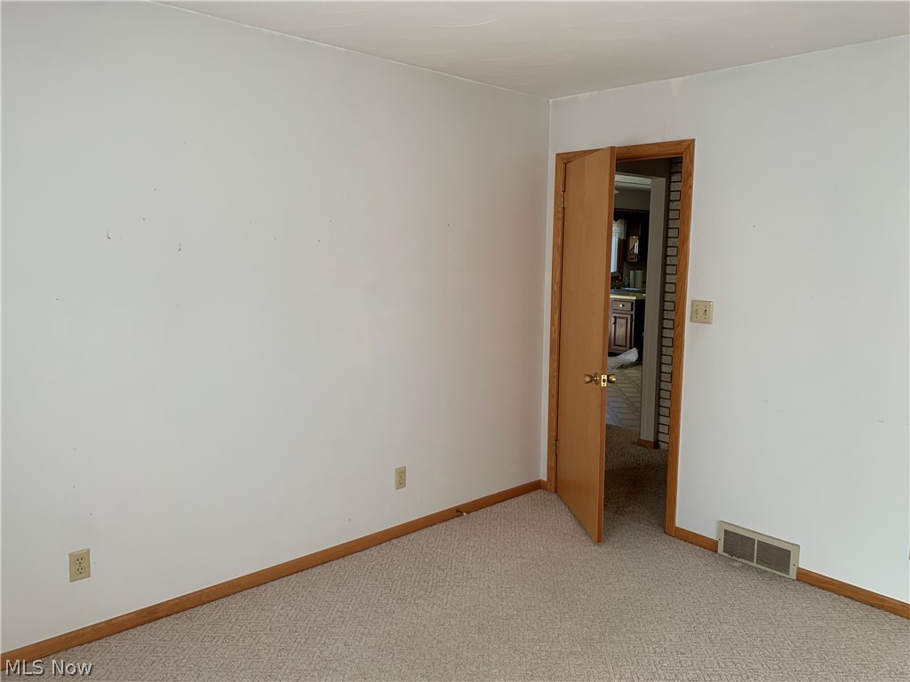 630 Orchard Avenue NW New Philadelphia OH 44663