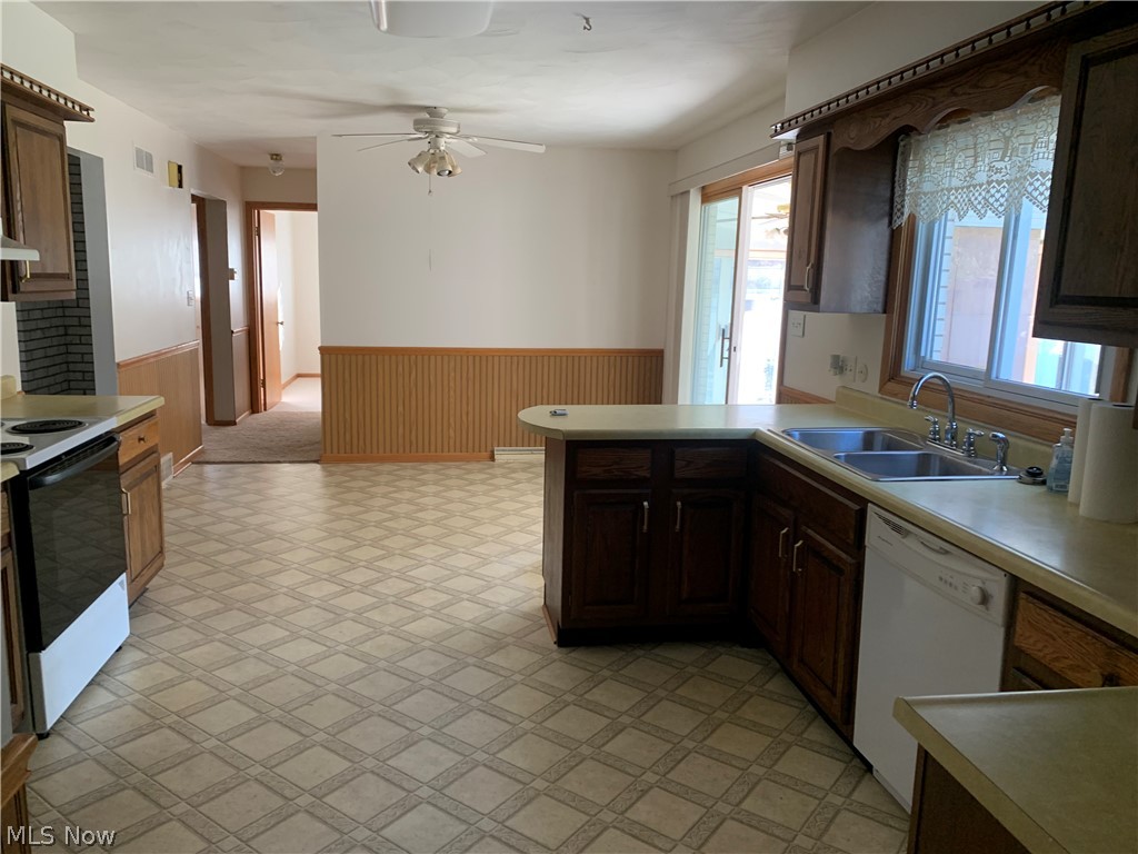 630 Orchard Avenue NW New Philadelphia OH 44663