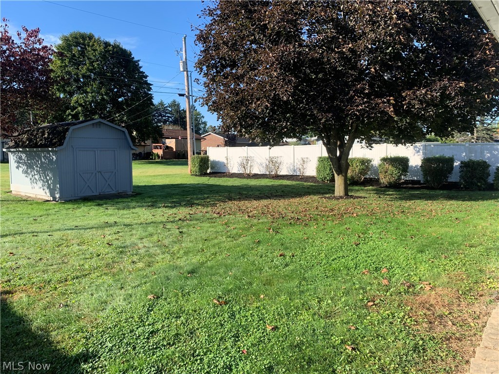630 Orchard Avenue NW New Philadelphia OH 44663