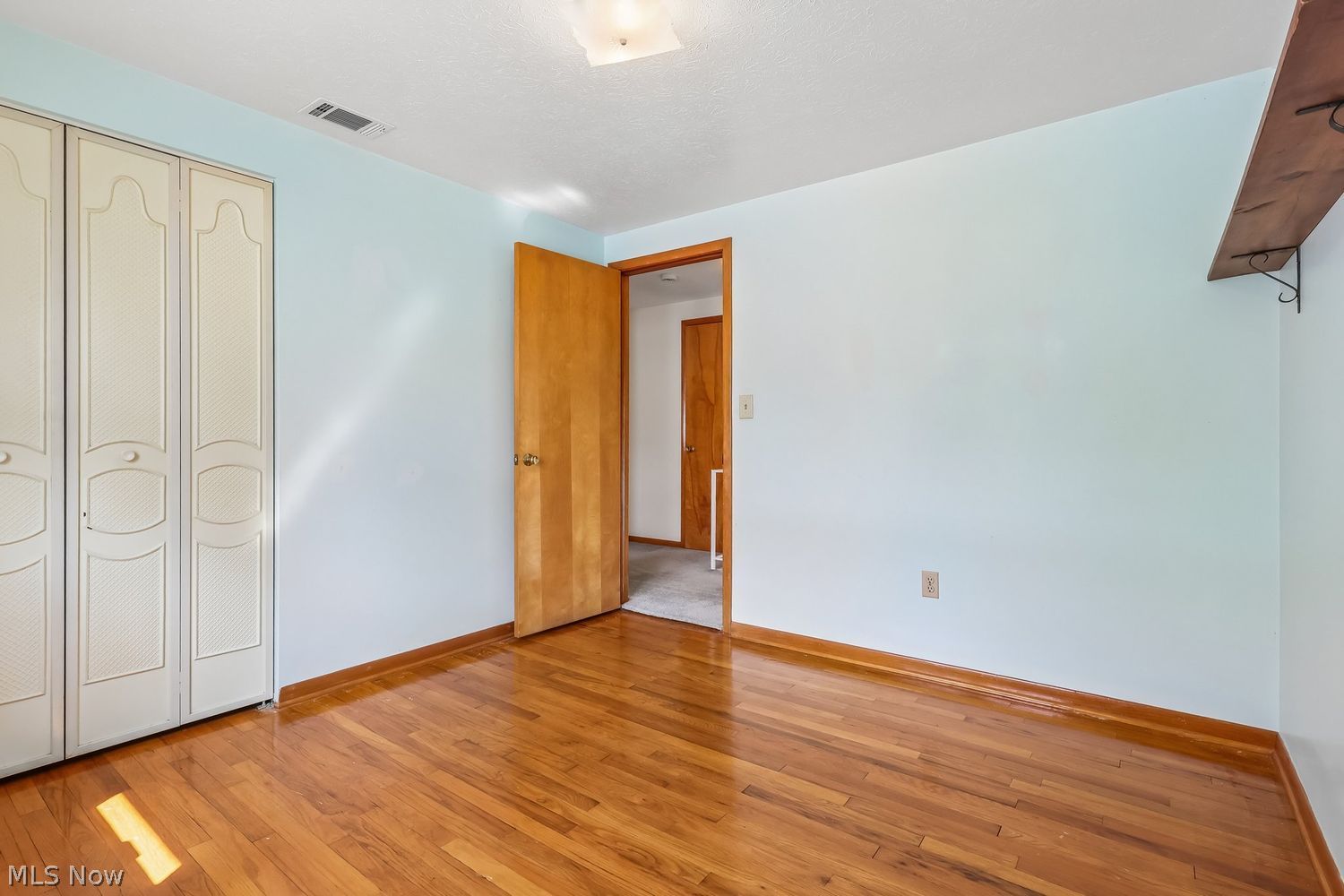 8305 Mentorwood Drive Mentor OH 44060