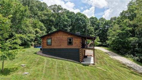 2291 Ivory Road NW Dellroy OH 44620