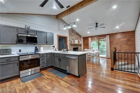 2291 Ivory Road NW Dellroy OH 44620