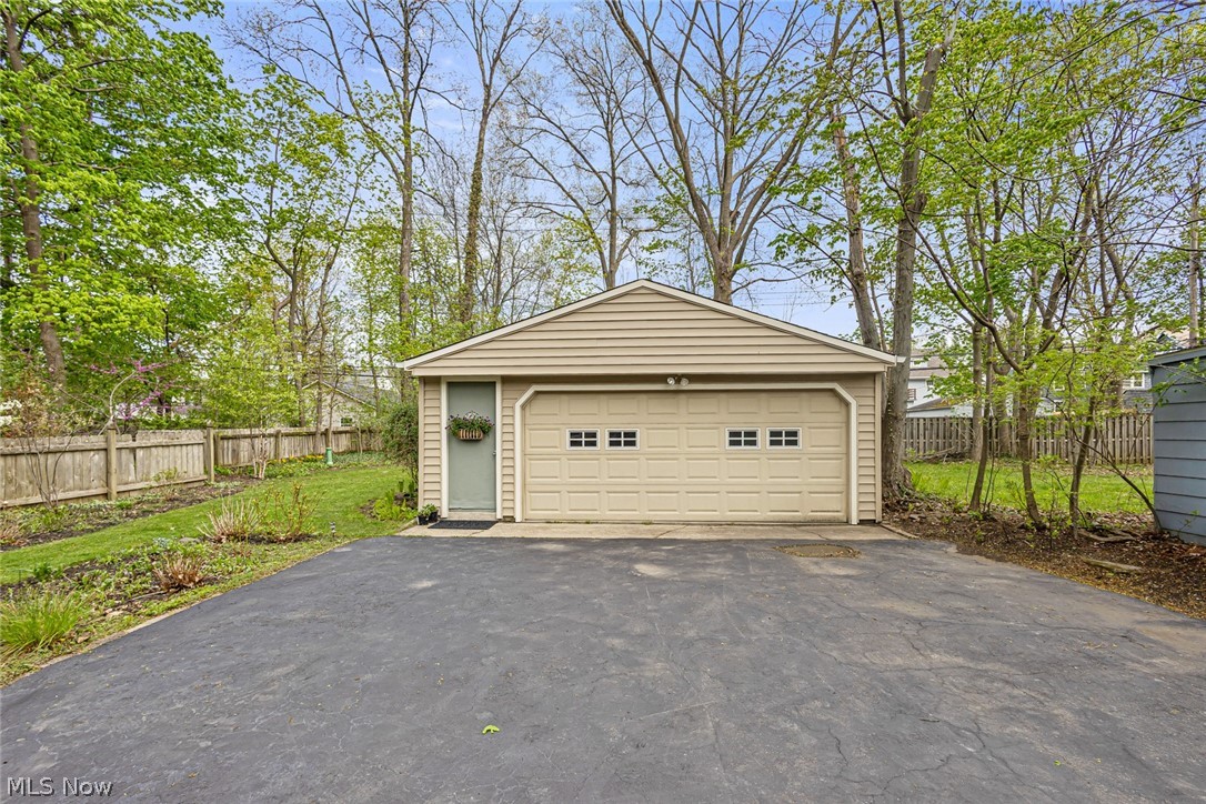 3361 Bradford Road Cleveland Heights OH 44118