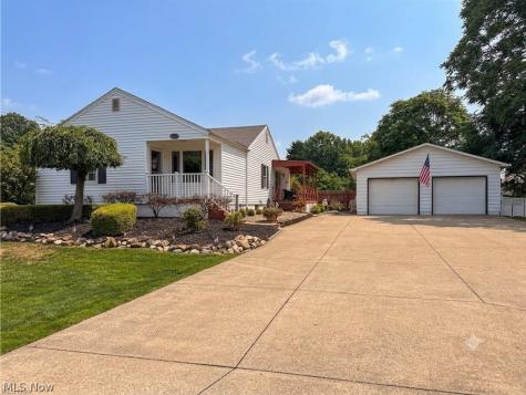 783 E Cassell Avenue Barberton OH 44203