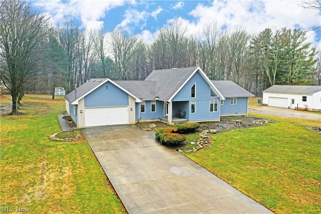 545 Thomas Lane Girard OH 44420
