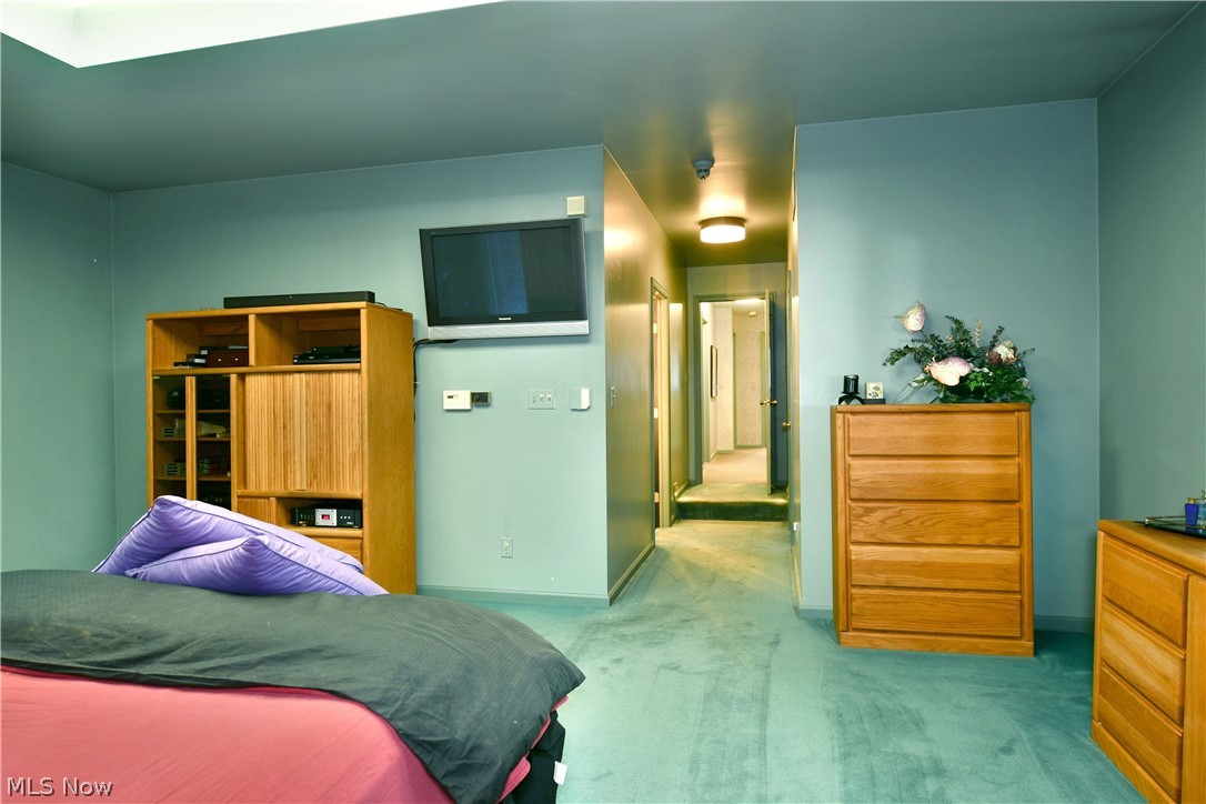 545 Thomas Lane Girard OH 44420