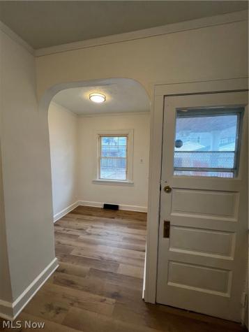2089 Elbur Avenue Lakewood OH 44107