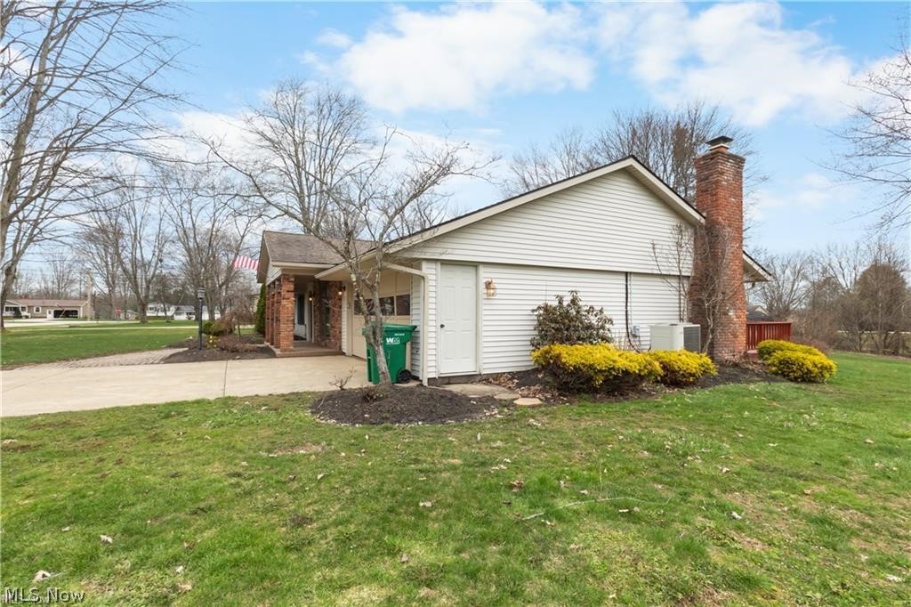 391 Kathleen Drive Jefferson OH 44047
