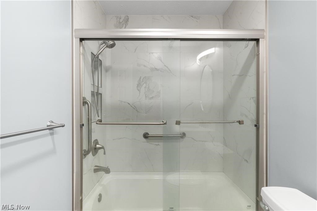 391 Kathleen Drive Jefferson OH 44047