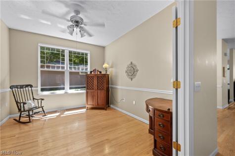 1936 Pembrooke Lane Avon OH 44011