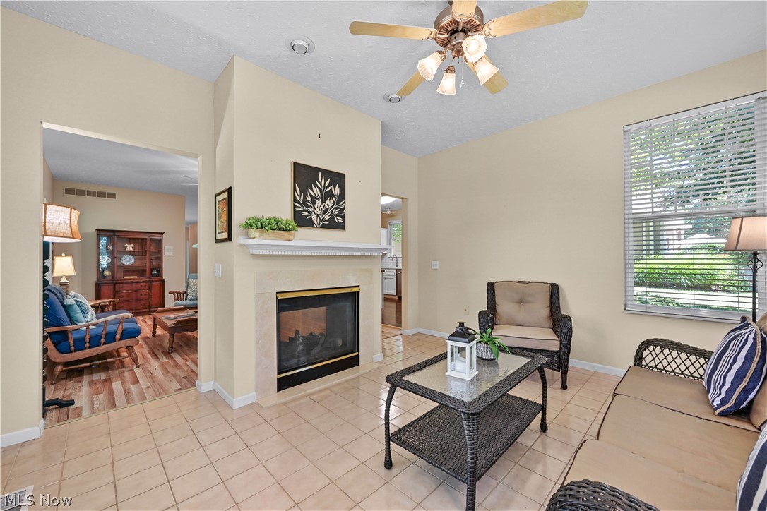 1936 Pembrooke Lane Avon OH 44011