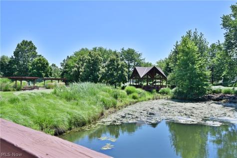1936 Pembrooke Lane Avon OH 44011