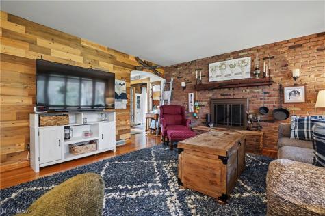 402 Broadview Road Tallmadge OH 44278