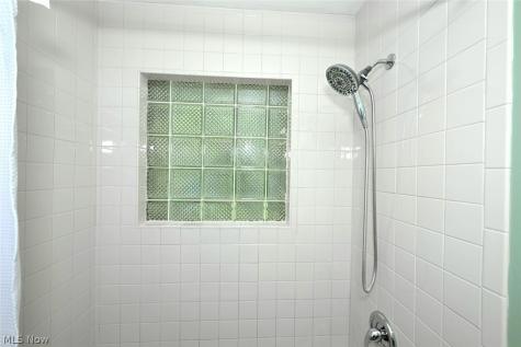 2217 40th Street NE Canton OH 44705