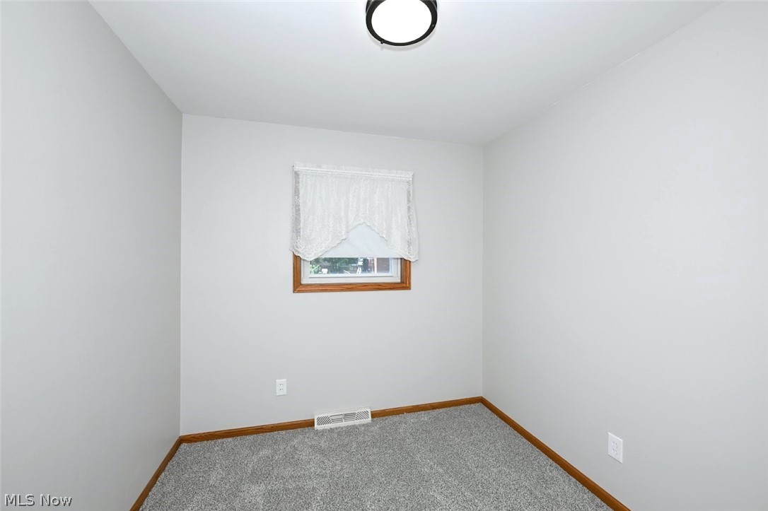 2217 40th Street NE Canton OH 44705