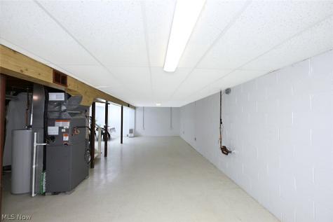 2217 40th Street NE Canton OH 44705