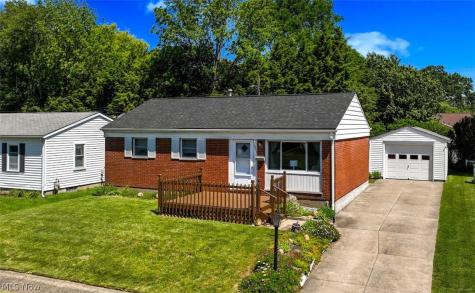 2217 40th Street NE Canton OH 44705