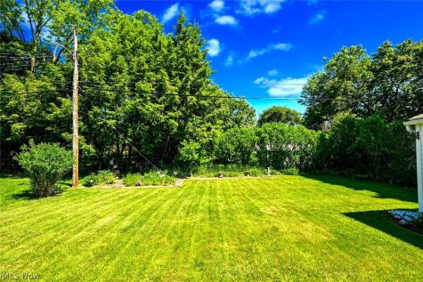 2217 40th Street NE Canton OH 44705