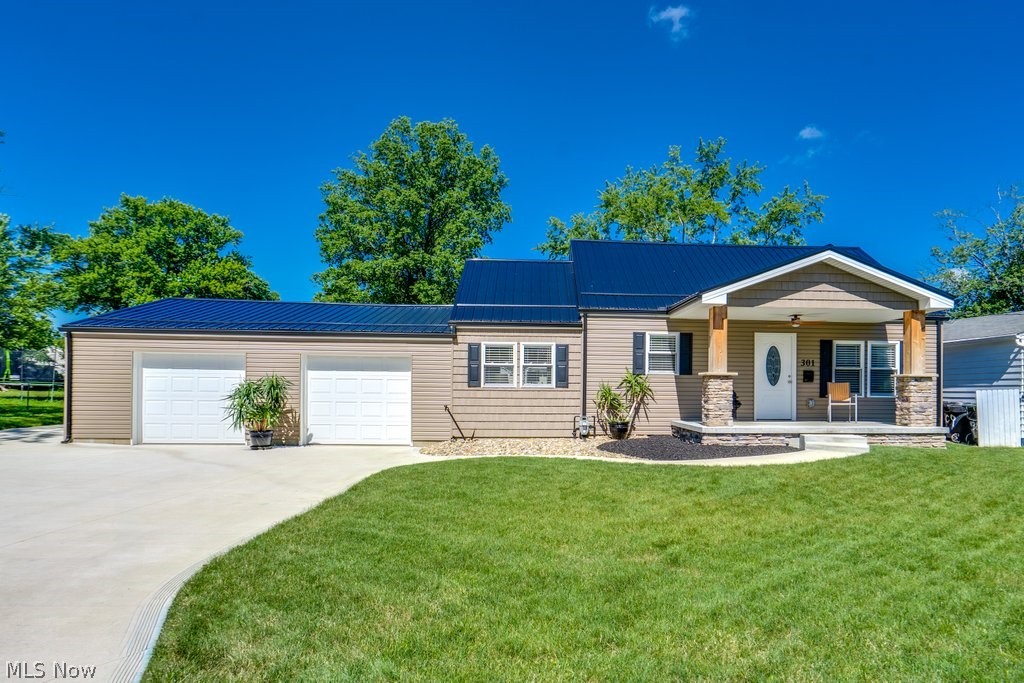 301 Avis Avenue NW Massillon OH 44646