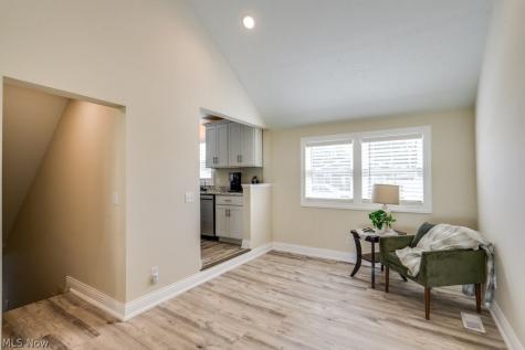 301 Avis Avenue NW Massillon OH 44646