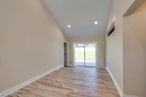 301 Avis Avenue NW Massillon OH 44646