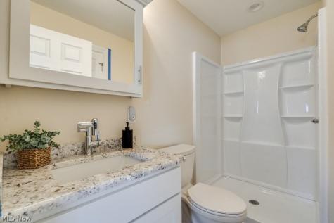 301 Avis Avenue NW Massillon OH 44646