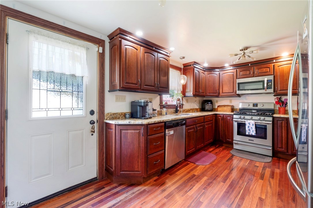 758 Summit Street Salem OH 44460
