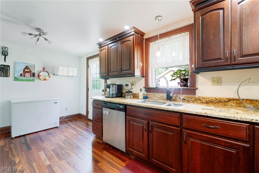 758 Summit Street Salem OH 44460