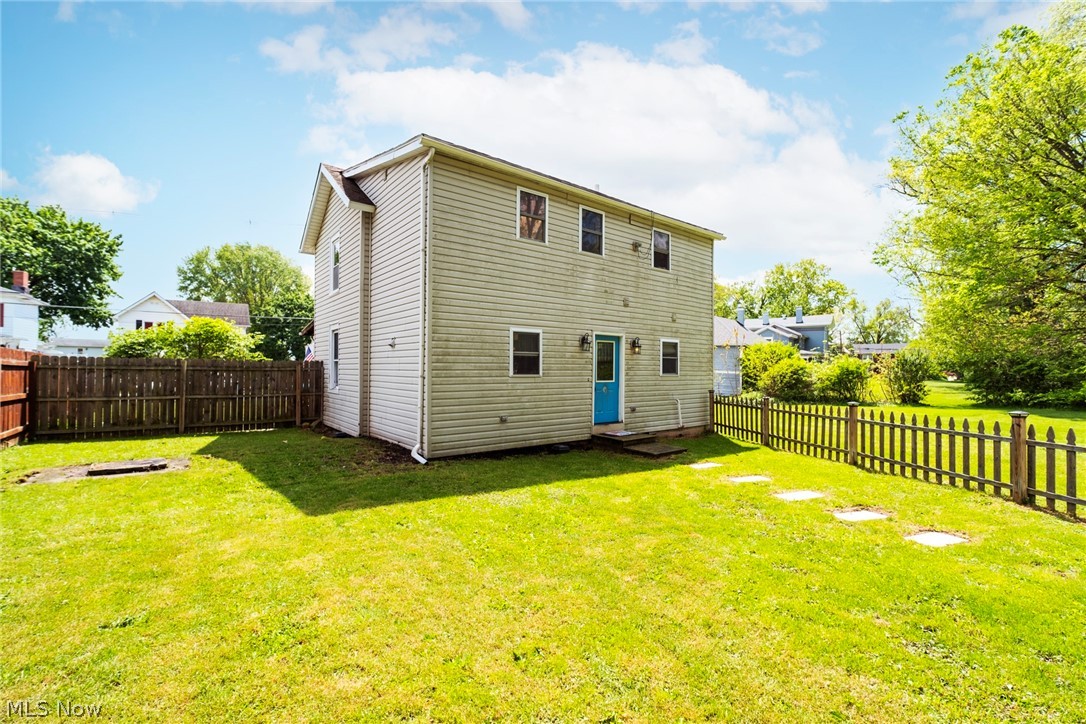 758 Summit Street Salem OH 44460