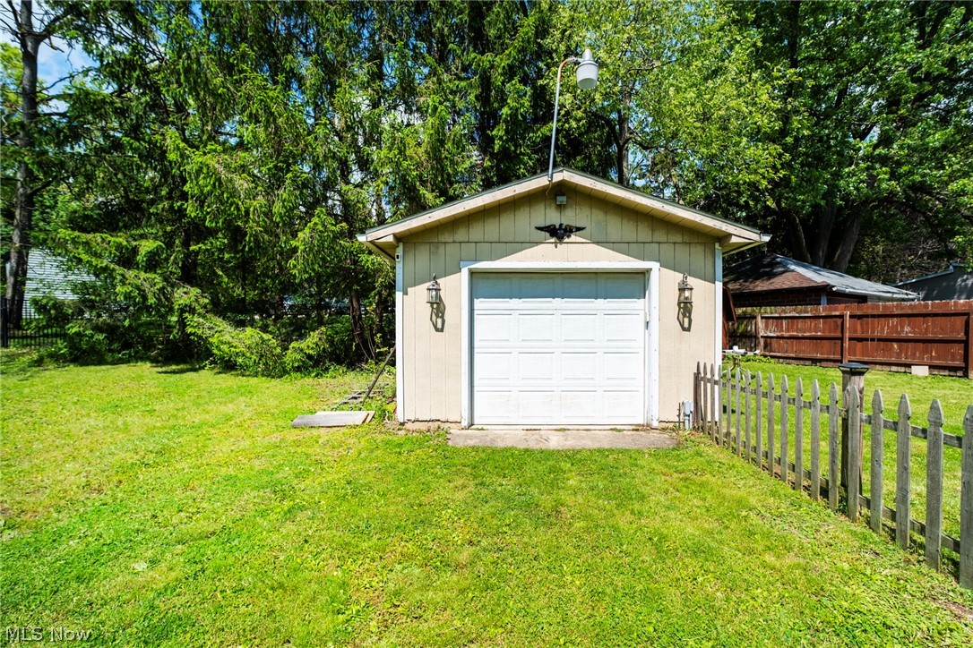 758 Summit Street Salem OH 44460