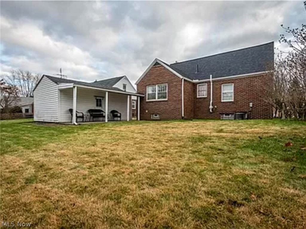 2923 Helen Place NW Canton OH 44708