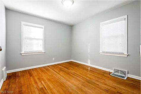 2923 Helen Place NW Canton OH 44708