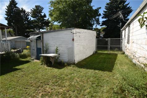 2064 W 44th Street Cleveland OH 44113