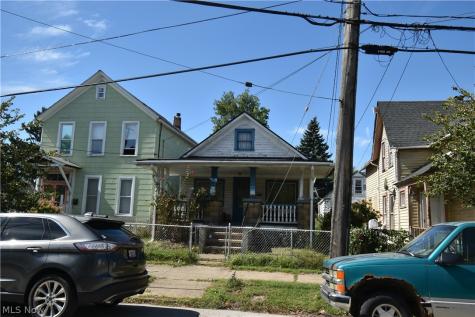 2064 W 44th Street Cleveland OH 44113