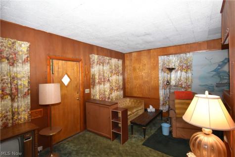 2064 W 44th Street Cleveland OH 44113