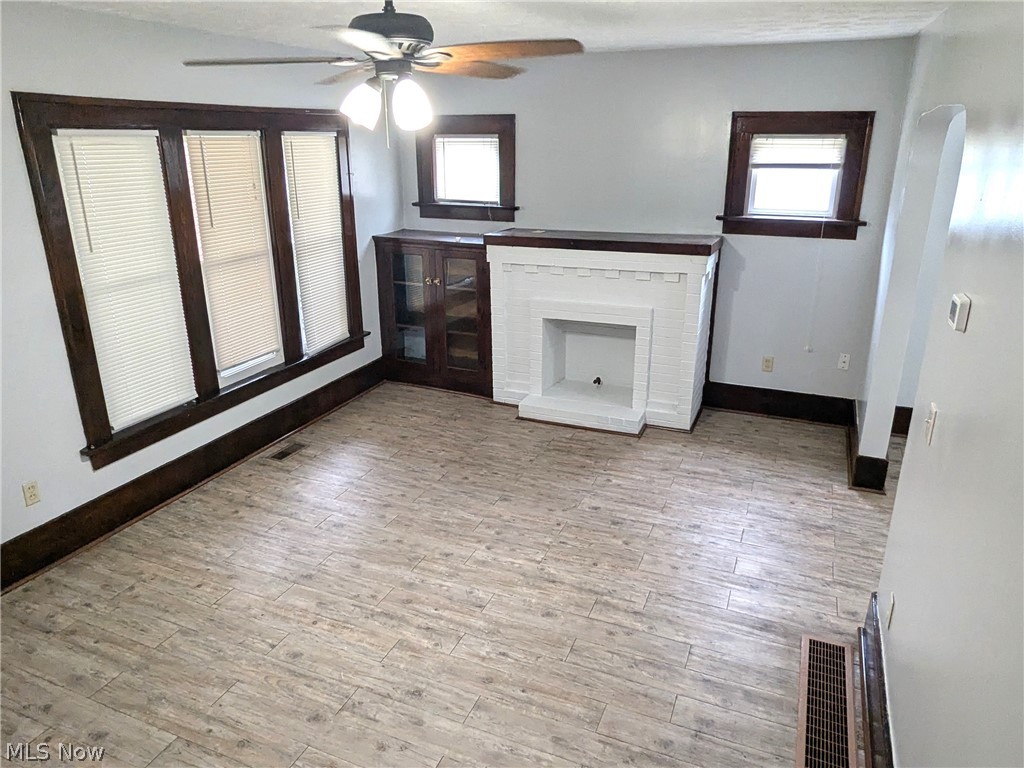 876 Avon Street Akron OH 44310