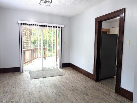 876 Avon Street Akron OH 44310