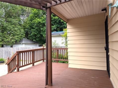 876 Avon Street Akron OH 44310