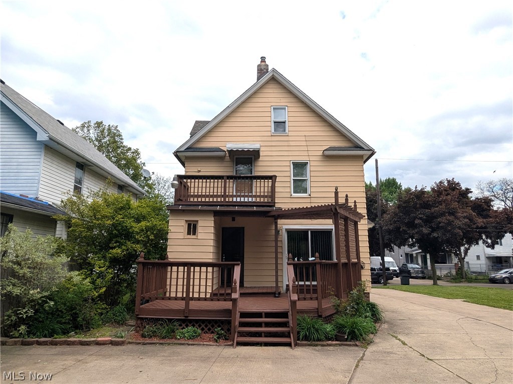 876 Avon Street Akron OH 44310