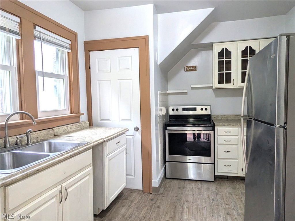 876 Avon Street Akron OH 44310