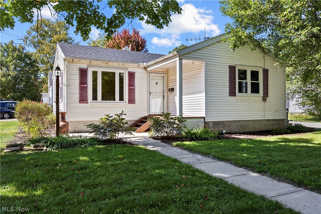 436 Courtland Street Wellington OH 44090