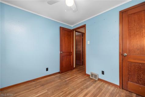 436 Courtland Street Wellington OH 44090