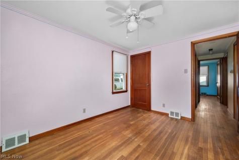 436 Courtland Street Wellington OH 44090
