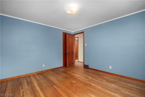 436 Courtland Street Wellington OH 44090